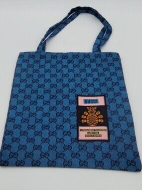 NEW Gucci Blue GG Monogram Messenger Snap Closure Tote Promotional Collectible